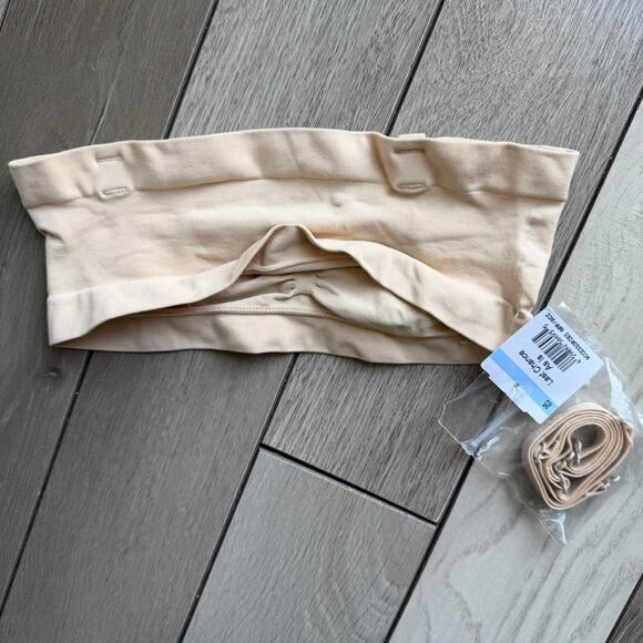 Skims convertible bandeau strapless bra - Picture 2 of 4